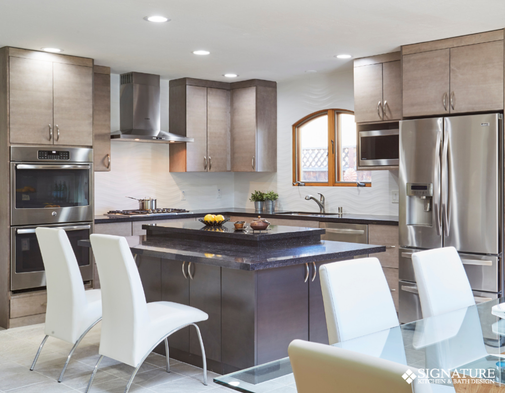 Clean Contemporary Kitchen